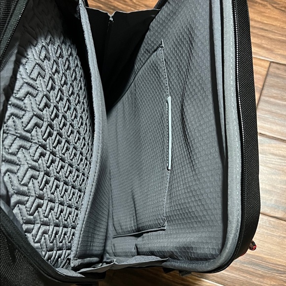 TUMI Jet Black Men's Backpack - Picture 3 of 14